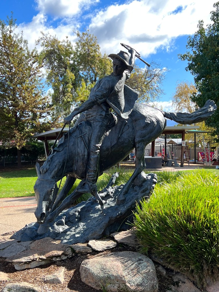 Sculpture outside the Info Centre in Corryong.